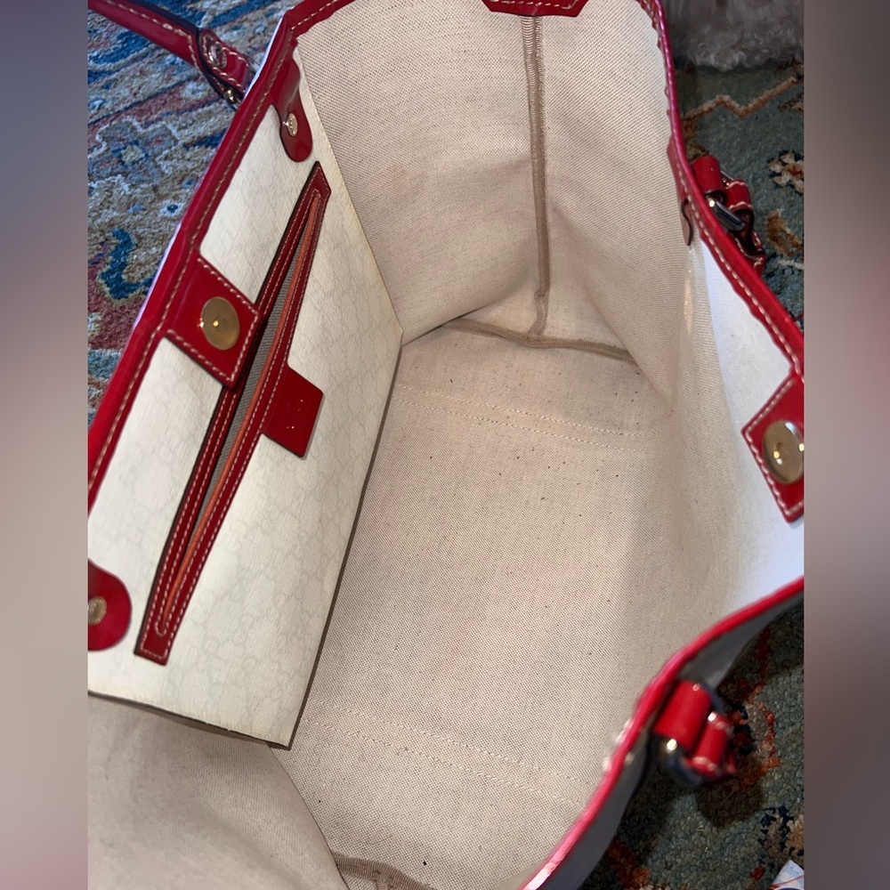 Gucci Supreme Tattoo Heart Tote Bag – Limited Edition 2008 GG Canvas Red Trim - Picture 10 of 16